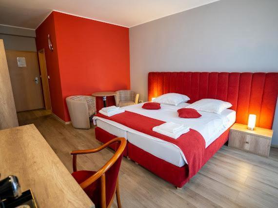 Hotel Perla Timişoara Extérieur photo